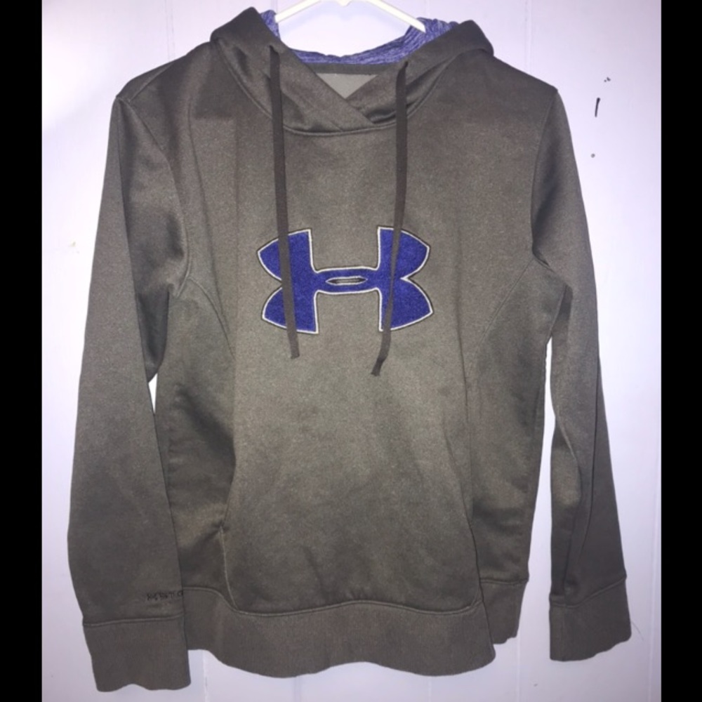 Under Armour Sweatshirt